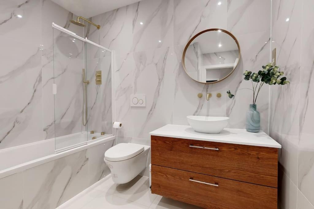 Stylish 2Bed Flat 10Min To Wimbledon Tennis Courts Londres Exterior foto